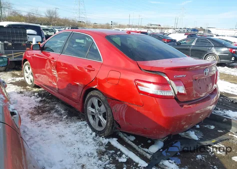 2010 Toyota Camry Se V6 z USA, uszkodzony, nr VIN 4T1BK3EK2AU606954